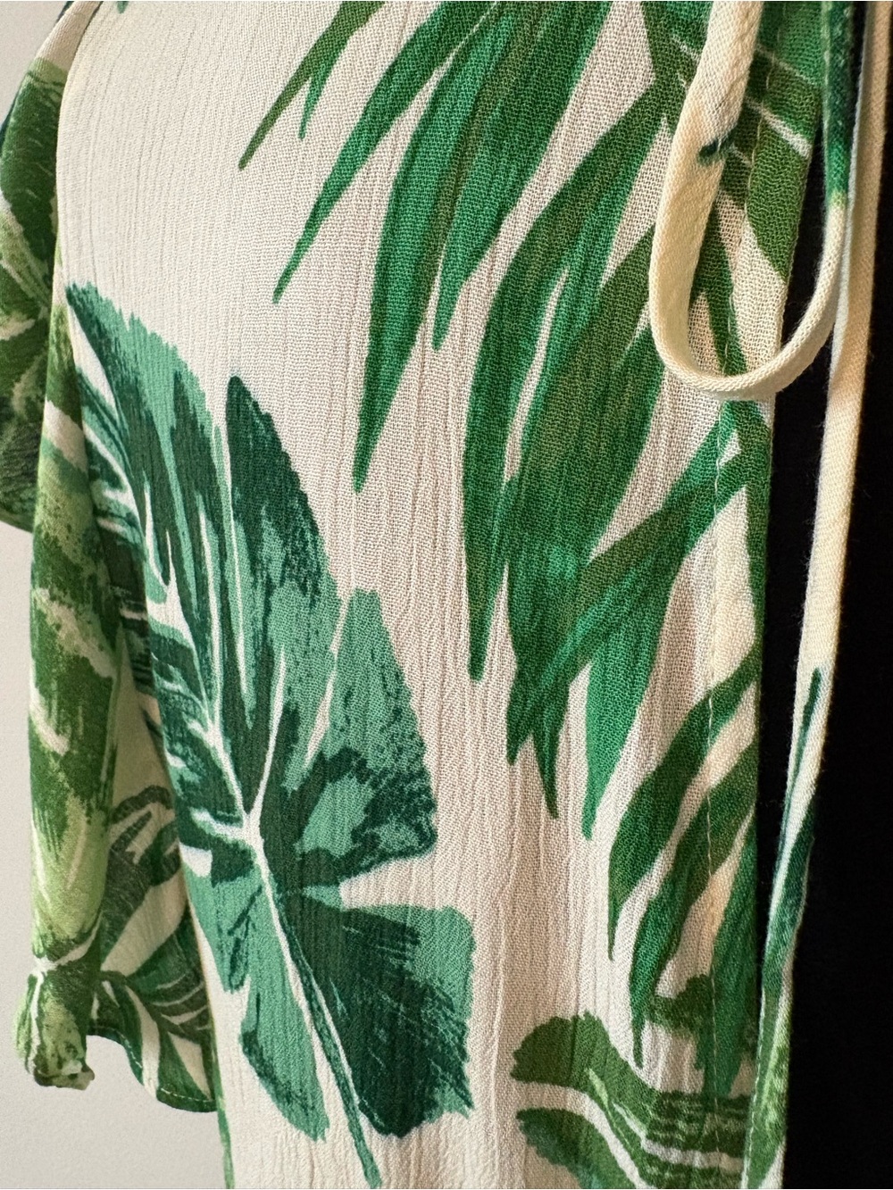 Vici Medium Green Leaf Print Romper on Cream - Picture 9 of 10